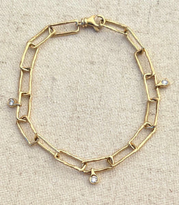 Rectangular Link Bracelet with 3 Diamond Dangles